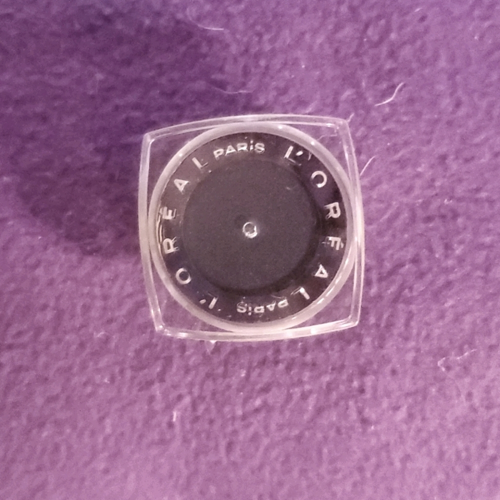 Loreal midnight Blue powder eye shadow